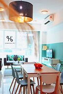 Homesuite' Home at Sutera Avenue