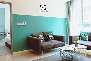 Homesuite' Home at Sutera Avenue