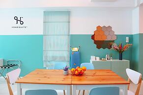 Homesuite' Home at Sutera Avenue