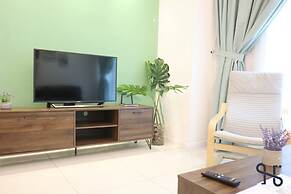 Homesuite' Home at Sutera Avenue