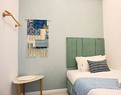 Homesuite' Home at Sutera Avenue