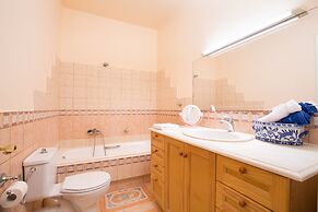 Villa Dorina by Corfuescapes