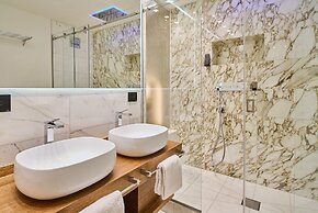 Duomo Luxury Florence