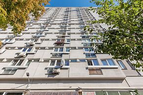 Warsaw Apartment City View by Renters