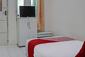 OYO Life 92684 Kost Mutiara Nirwana
