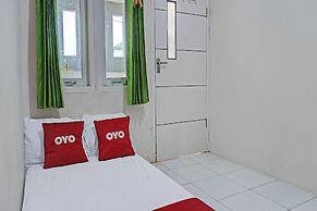 OYO Life 92684 Kost Mutiara Nirwana