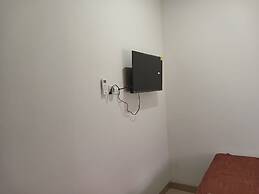 Super OYO 93085 Homy Stay Syariah