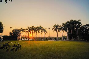 Kailash Farms Earthen Life