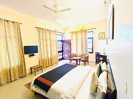 Kailash Farms Earthen Life