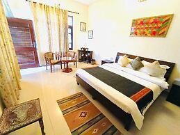 Kailash Farms Earthen Life