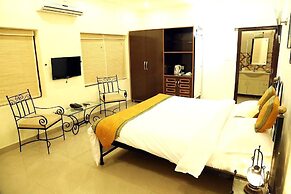 Kailash Farms Earthen Life