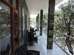 Kailash Farms Earthen Life