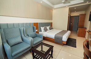 Trideus Chandseena Valley Resort