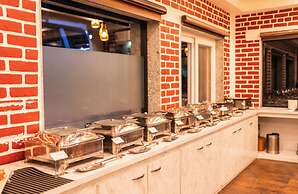 Trideus Chandseena Valley Resort