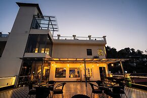 Trideus Chandseena Valley Resort