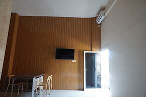 Super OYO 93205 Kusuma Hotel And Convention Hall