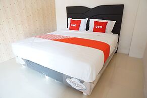 Super OYO 93205 Kusuma Hotel And Convention Hall