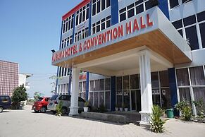 Super OYO 93205 Kusuma Hotel And Convention Hall