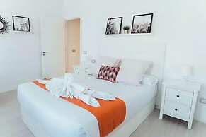 Alterhome Churruca Canteras Beach