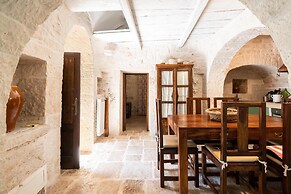 Trulli Nora con Piscina by Wonderful Italy