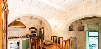 Trulli Nora con Piscina by Wonderful Italy