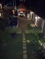 BAVAH AIRPORT HOTEL