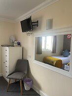 Horse and Hound Country Inn