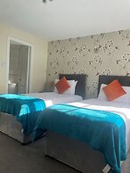 Horse and Hound Country Inn