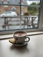 Horse and Hound Country Inn