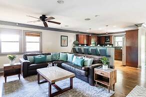 Atlanta Forest Sanctuary 5 Bedroom Home by RedAwning