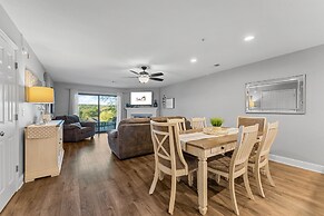 Swanky Sanctuary 2 Bedroom Condo by RedAwning