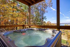 Smoky Lake Retreat 3 Bedroom Cabin by RedAwning