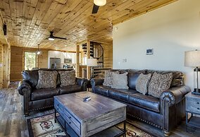 Smoky Lake Retreat 3 Bedroom Cabin by RedAwning