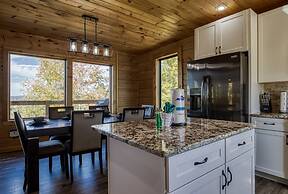 Smoky Lake Retreat 3 Bedroom Cabin by RedAwning