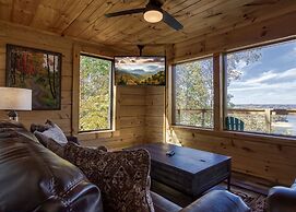 Smoky Lake Retreat 3 Bedroom Cabin by RedAwning