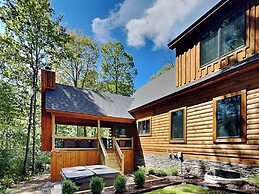 Black Diamond Lodge by Taylor Made Deep Creek