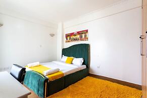 Skyline Apartment 3 Bedroom with SQ-801