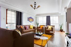 Skyline Apartment 3 Bedroom with SQ-801