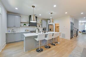Luxe Townhome in South End Charlotte Near Uptown!