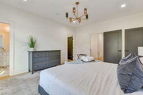 South End Charlotte Townhome < 2 Mi to Uptown!