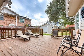 Near Beach & Attractions: Home in Galveston!