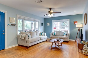 Near Beach & Attractions: Home in Galveston!