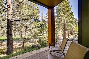 Mammoth Lakes Condo w/ Fireplace: Near Skiing!
