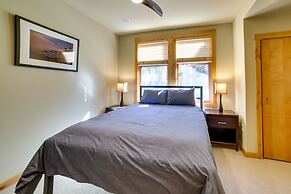 Mammoth Lakes Condo w/ Fireplace: Near Skiing!