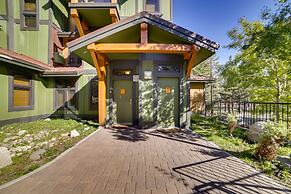 Mammoth Lakes Condo w/ Fireplace: Near Skiing!