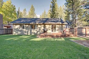 Cozy Lake Tahoe Home w/ Yard, Near Ski Resorts!