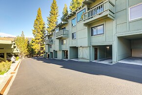 Condo w/ Lake Views - 1 Mi to Diamond Peak Ski!
