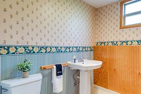 Redmond Vacation Rental ~ 16 Mi to Seattle!