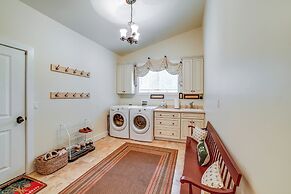 2 Mi to Elk Mountain: Secluded Union Dale Home!