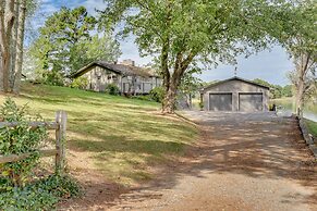 Lakefront Hayesville Retreat w/ Private Swim Dock